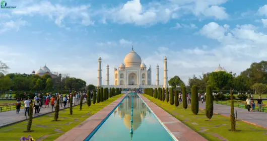 Best Time to Visit Taj Mahal